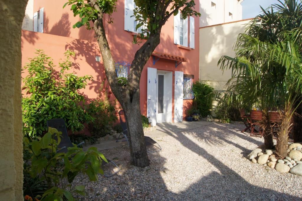 Bed and Breakfast L'Orangeraie Ельн Екстер'єр фото